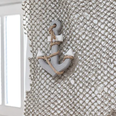 شقة Charming Seaside Escape In Picturesque *