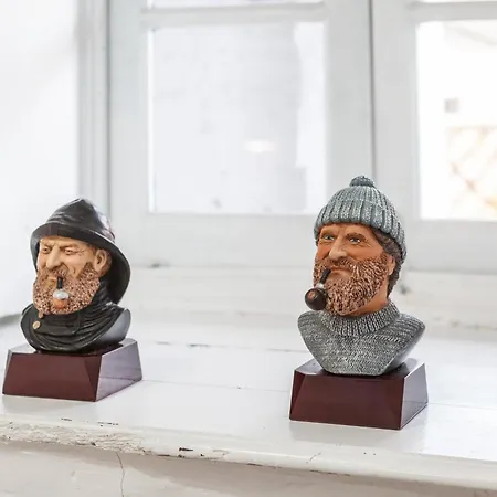 Charming Seaside Escape In Picturesque Apartamento *